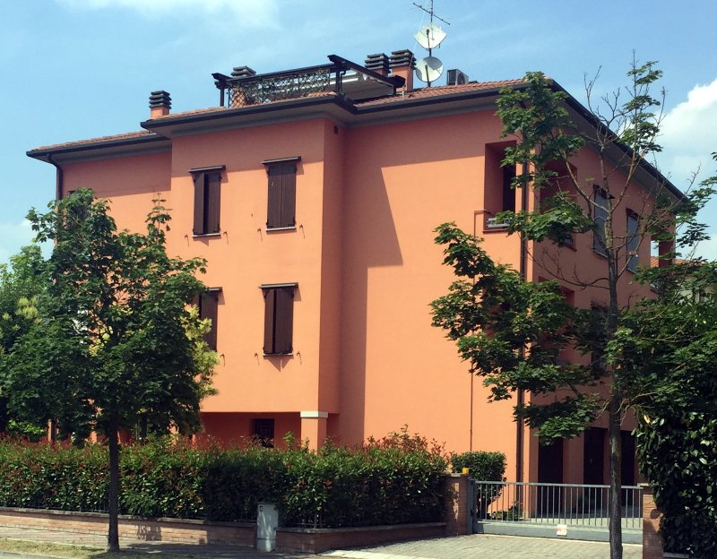 Palazzina condominiale a San Pietro in Casale
